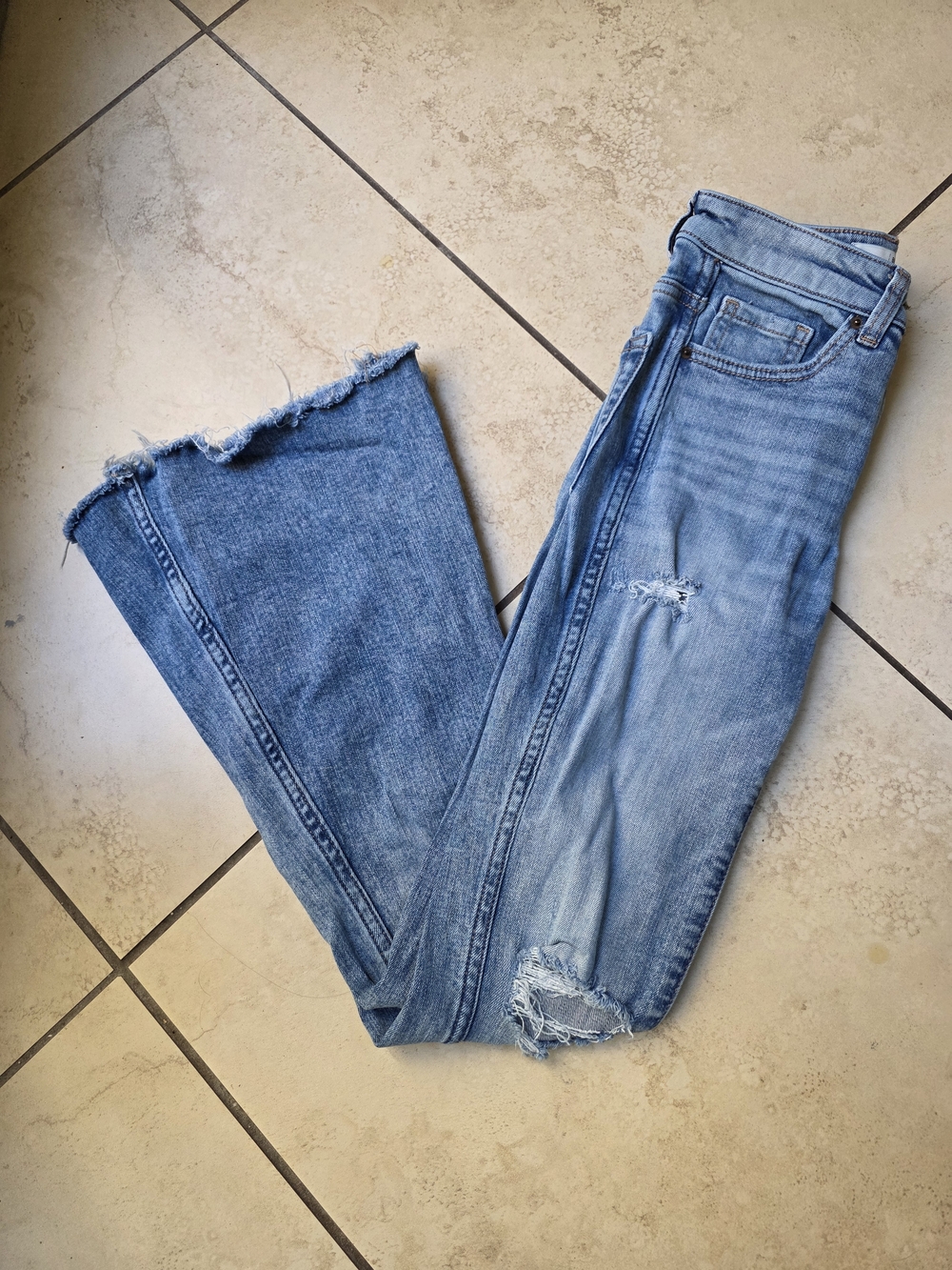 BKE Light Blue Distressed Wide-Leg Jeans